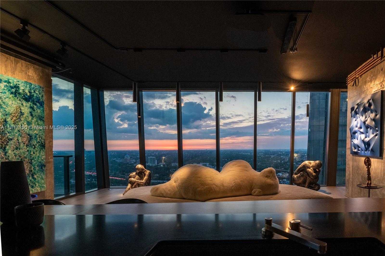 Small Image of 1451 BRICKELL AVE #3903, Miami Number 2