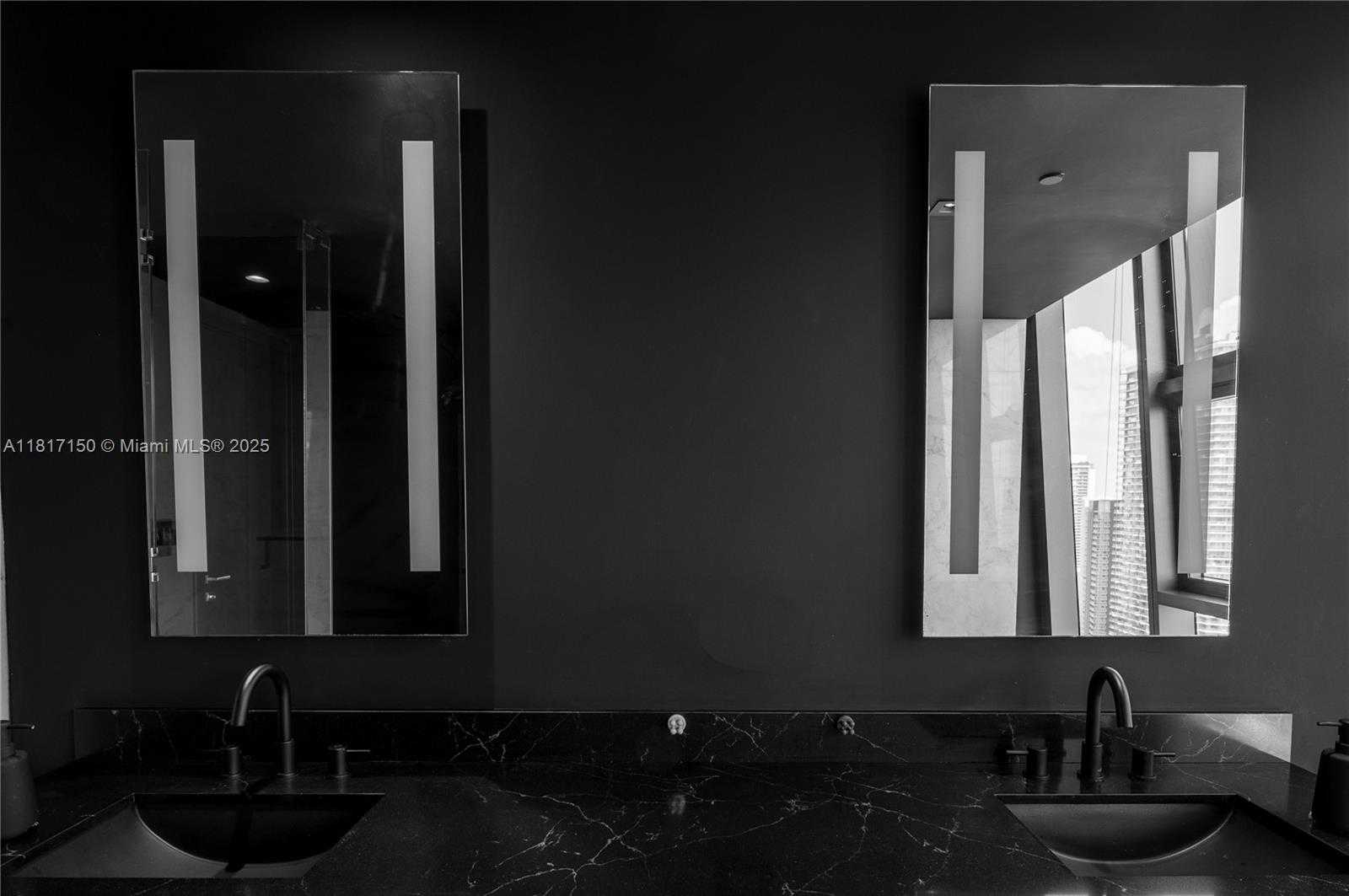Small Image of 1451 BRICKELL AVE #3903, Miami Number 23