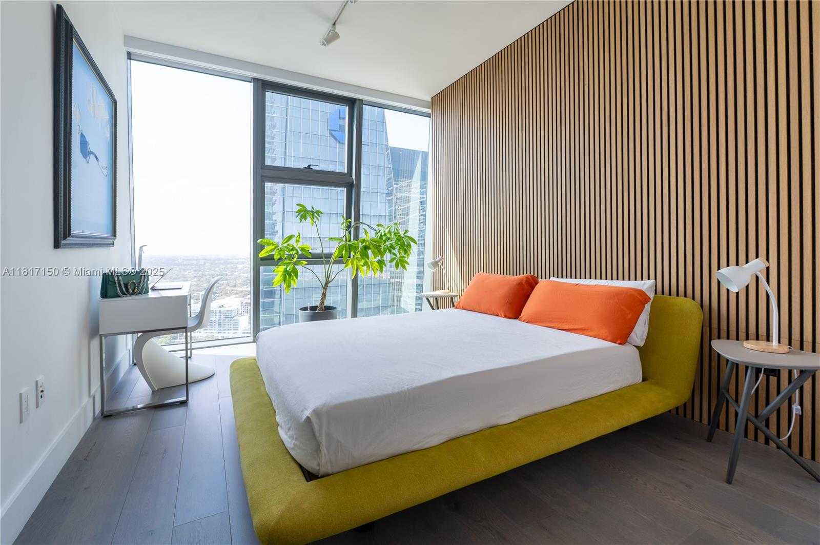 Small Image of 1451 BRICKELL AVE #3903, Miami Number 24