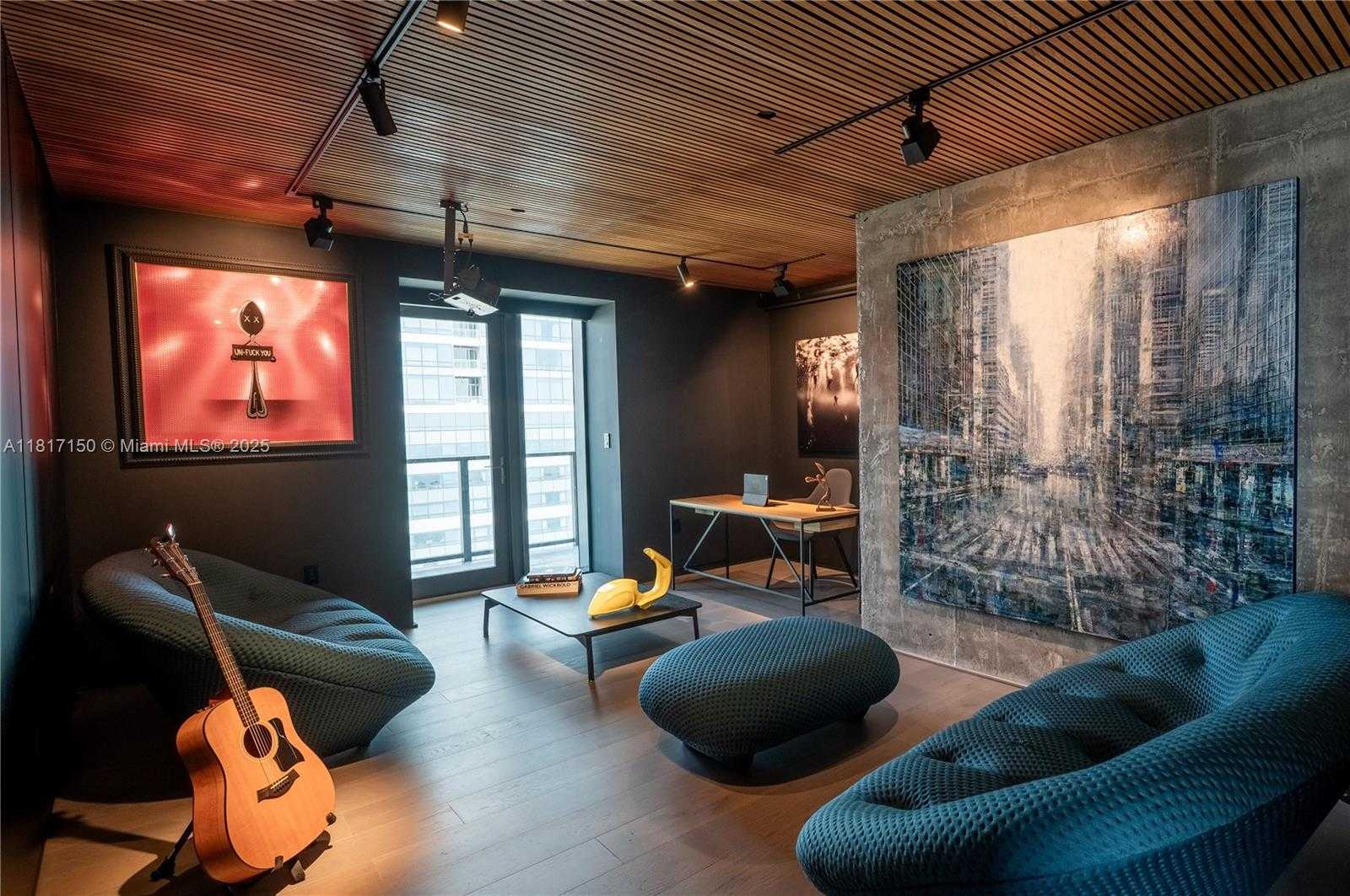 Small Image of 1451 BRICKELL AVE #3903, Miami Number 32