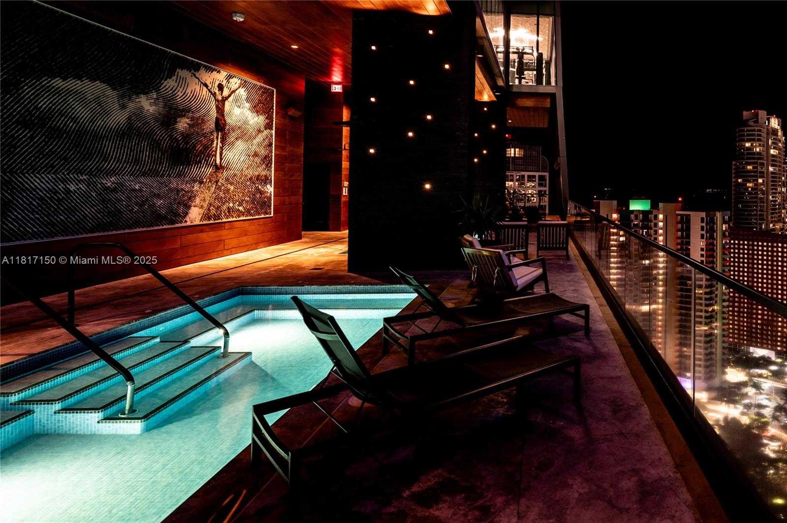 Small Image of 1451 BRICKELL AVE #3903, Miami Number 36
