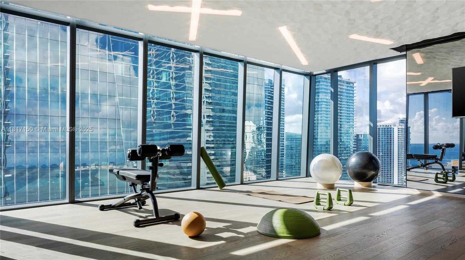 Small Image of 1451 BRICKELL AVE #3903, Miami Number 40