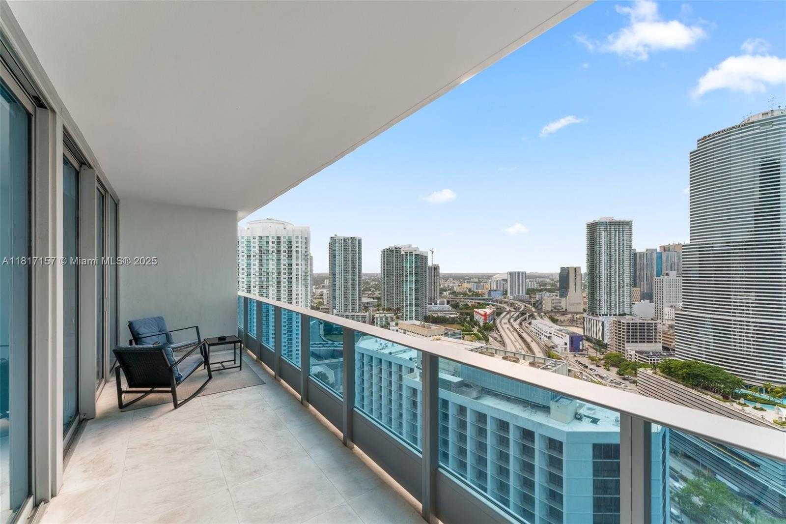 Small Image of 200 BISCAYNE BOULEVARD WAY #3312, Miami Number 18
