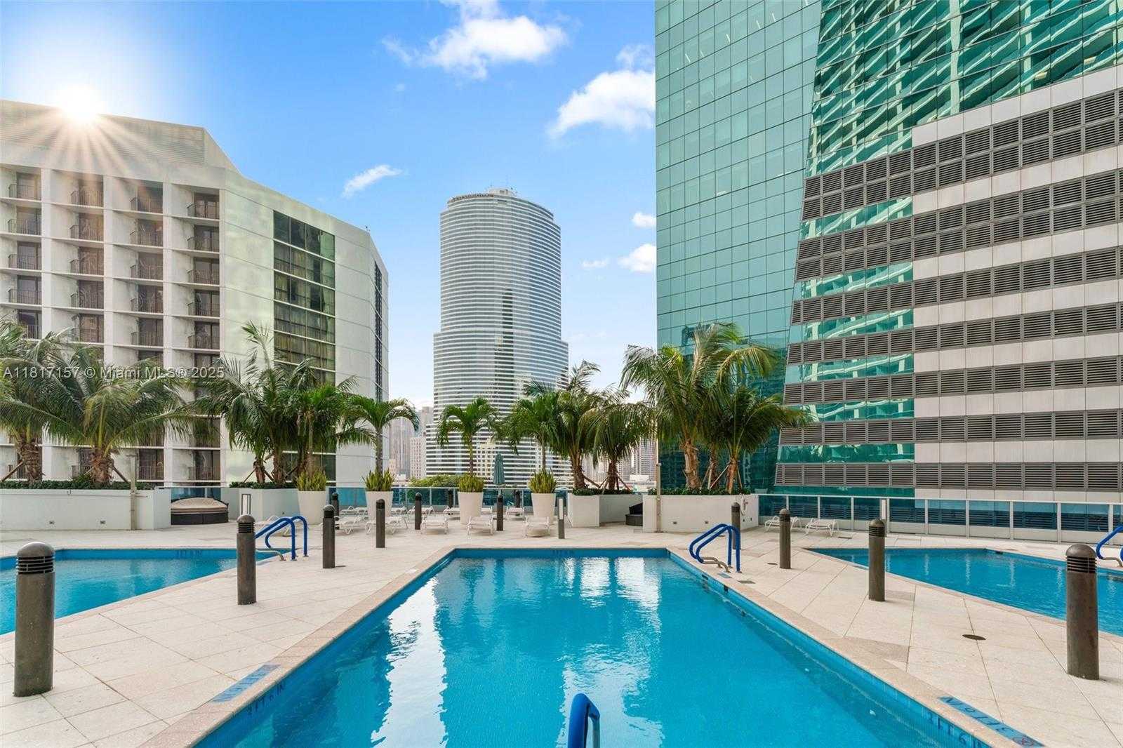 Small Image of 200 BISCAYNE BOULEVARD WAY #3312, Miami Number 24
