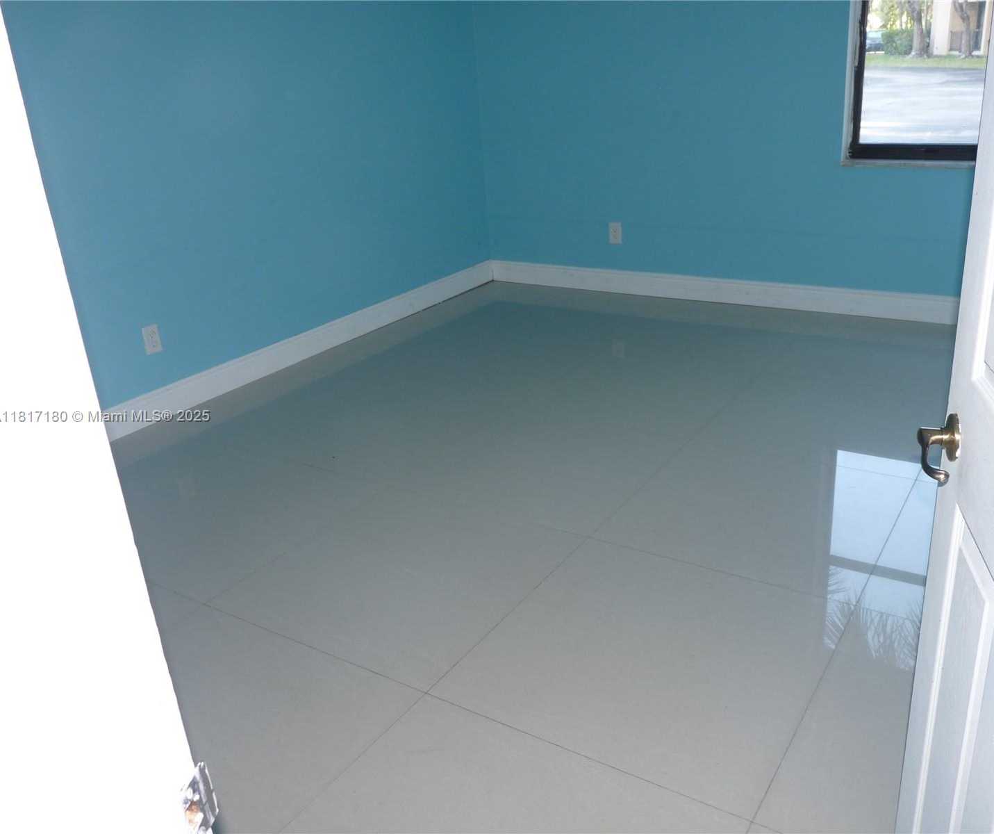 Small Image of 14601 NORTH KENDALL DR #104K, Miami Number 10