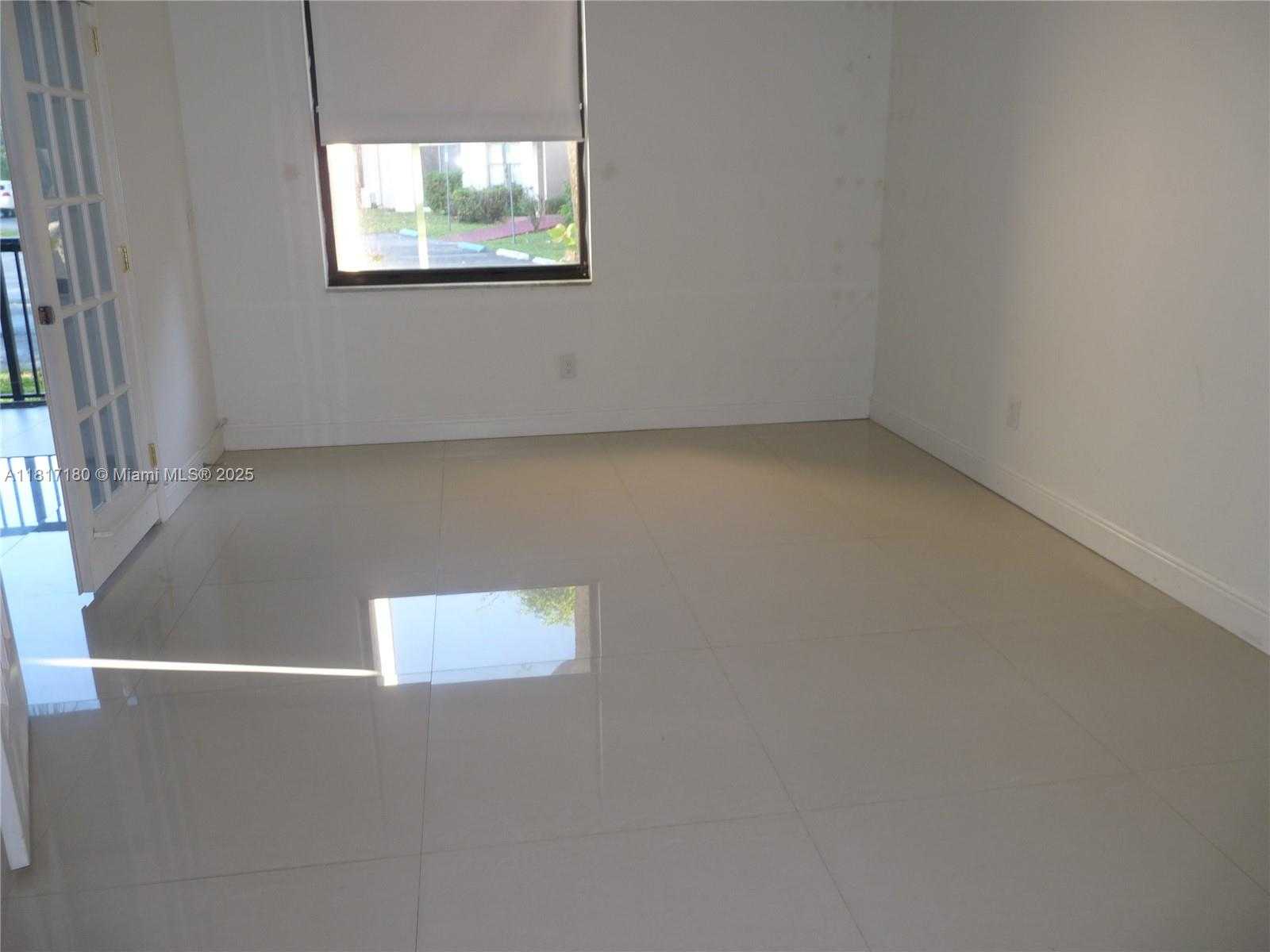 Small Image of 14601 NORTH KENDALL DR #104K, Miami Number 15