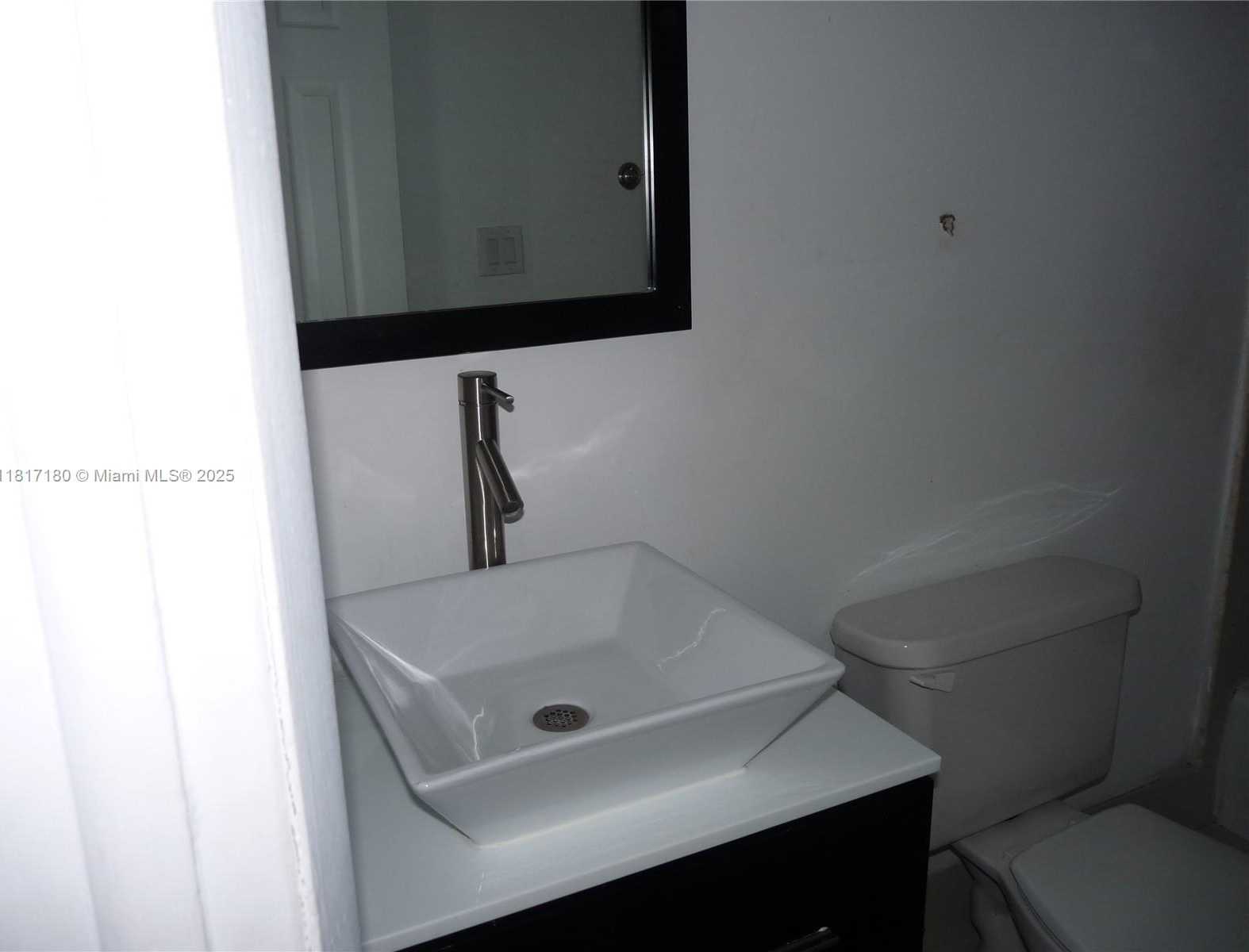 Small Image of 14601 NORTH KENDALL DR #104K, Miami Number 9