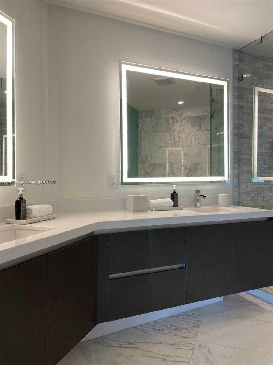 Small Image of 851 NORTH EAST 1ST AVE #1404, Miami Number 6