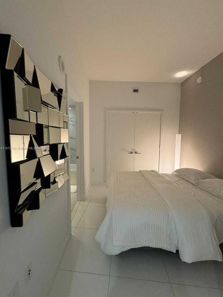 Small Image of 851 NORTH EAST 1ST AVE #1404, Miami Number 8