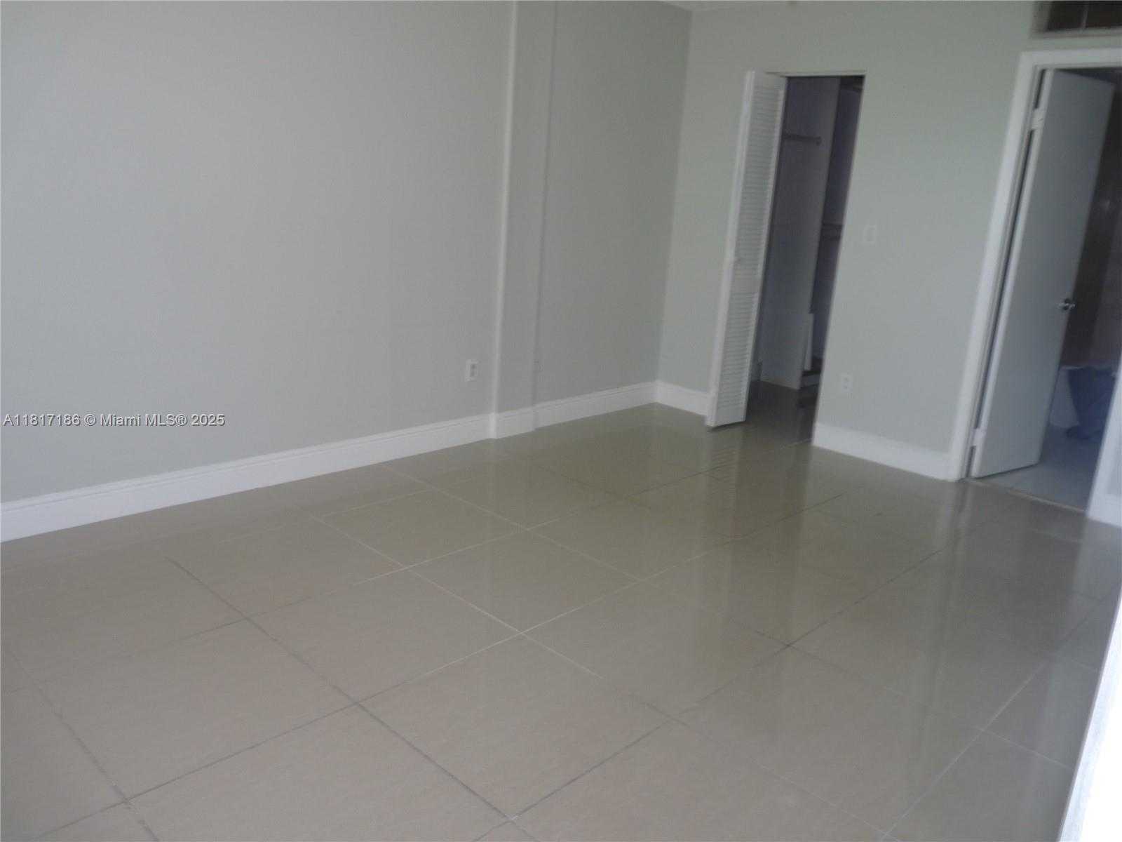 Small Image of 14501 NORTH KENDALL DR #410H, Miami Number 15
