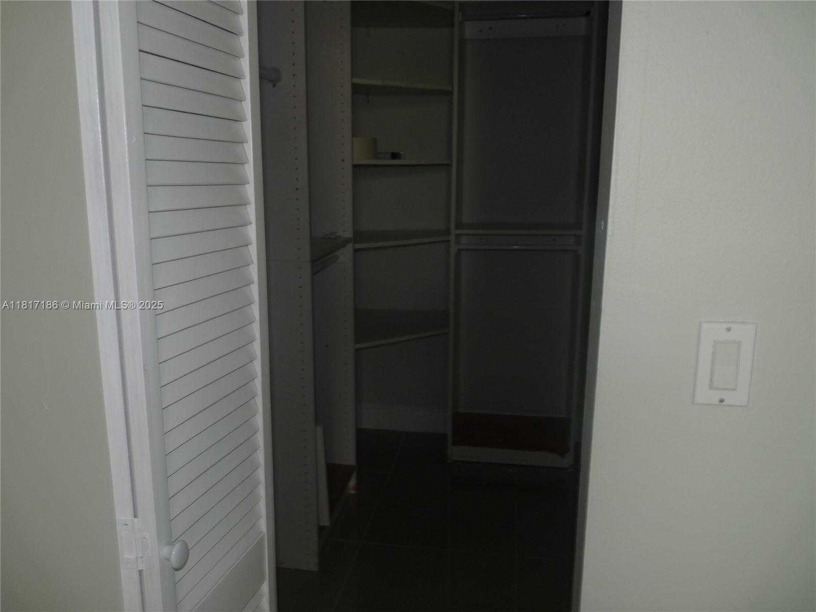 Small Image of 14501 NORTH KENDALL DR #410H, Miami Number 16
