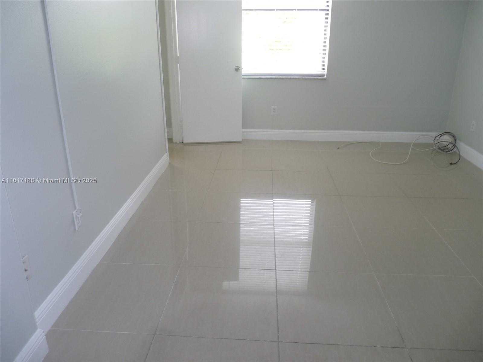 Small Image of 14501 NORTH KENDALL DR #410H, Miami Number 19