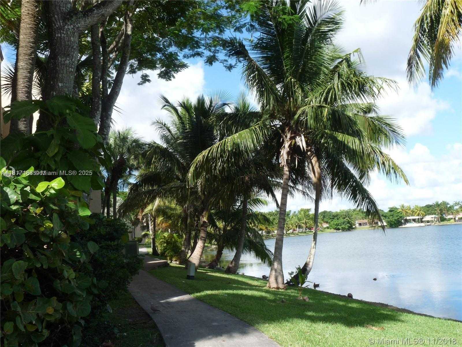 Small Image of 14501 NORTH KENDALL DR #410H, Miami Number 23
