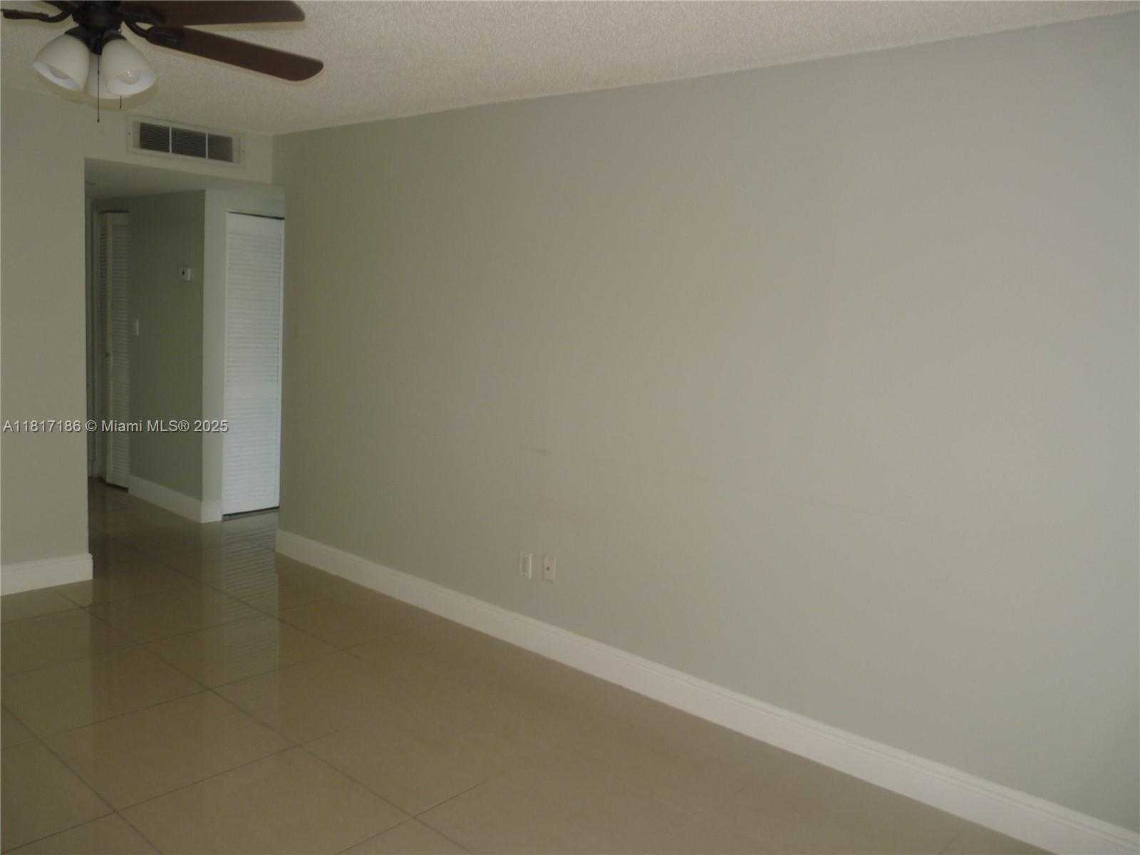 Small Image of 14501 NORTH KENDALL DR #410H, Miami Number 35