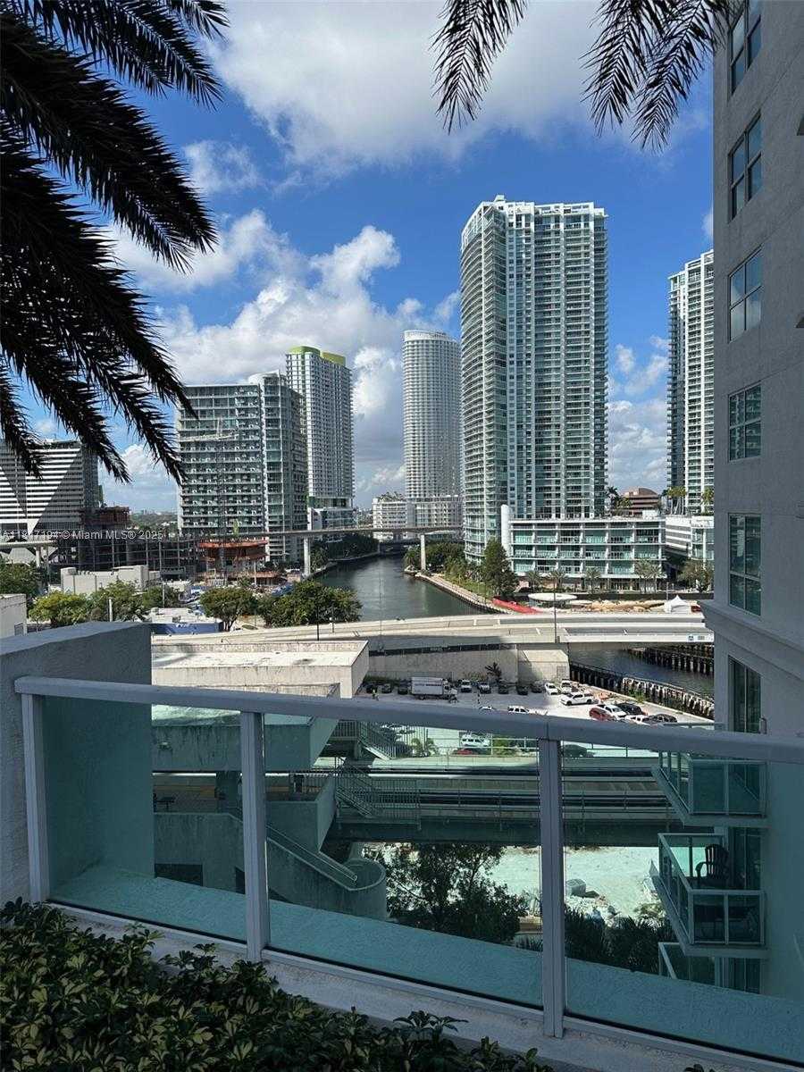 Small Image of 31 SOUTH EAST 5TH ST #3916, Miami Number 48