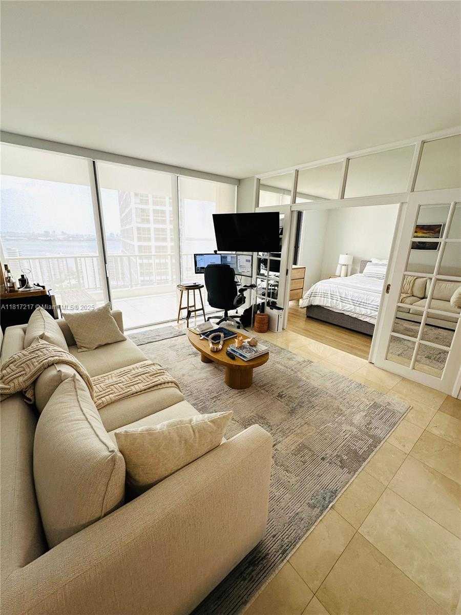 Small Image of 1581 BRICKELL AVE #PH108, Miami Number 3