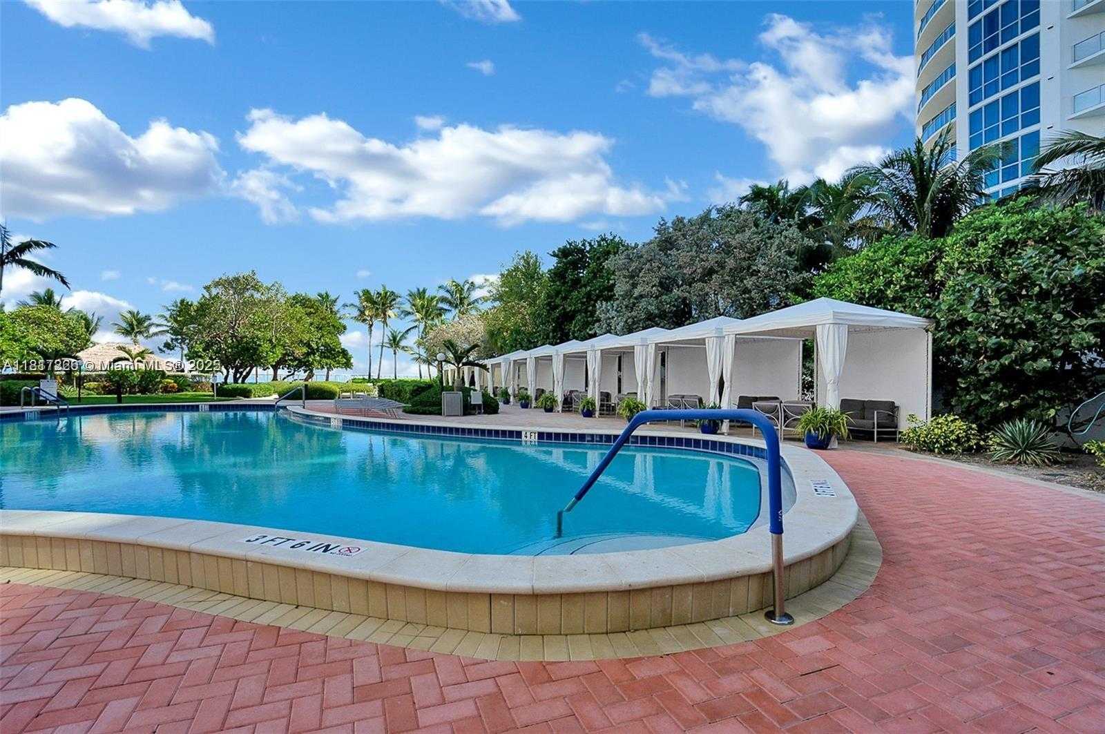 Small Image of 3000 SOUTH OCEAN DR #118, Hollywood Number 18