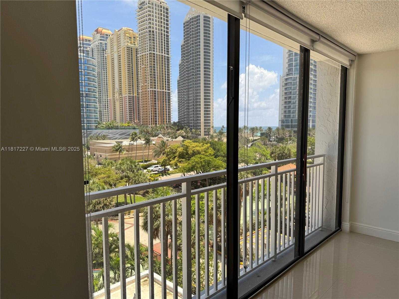 Small Image of 210 174TH ST #615, Sunny Isles Beach Number 2