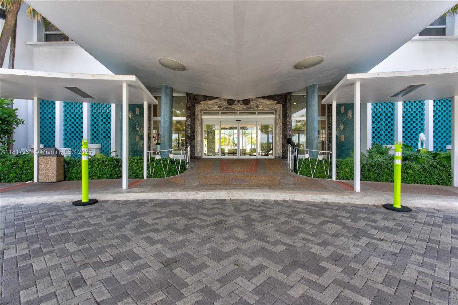 Small Image of 4925 COLLINS AVE #9D, Miami Beach Number 14