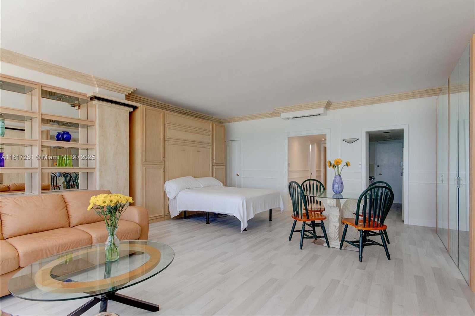 Small Image of 4925 COLLINS AVE #9D, Miami Beach Number 5