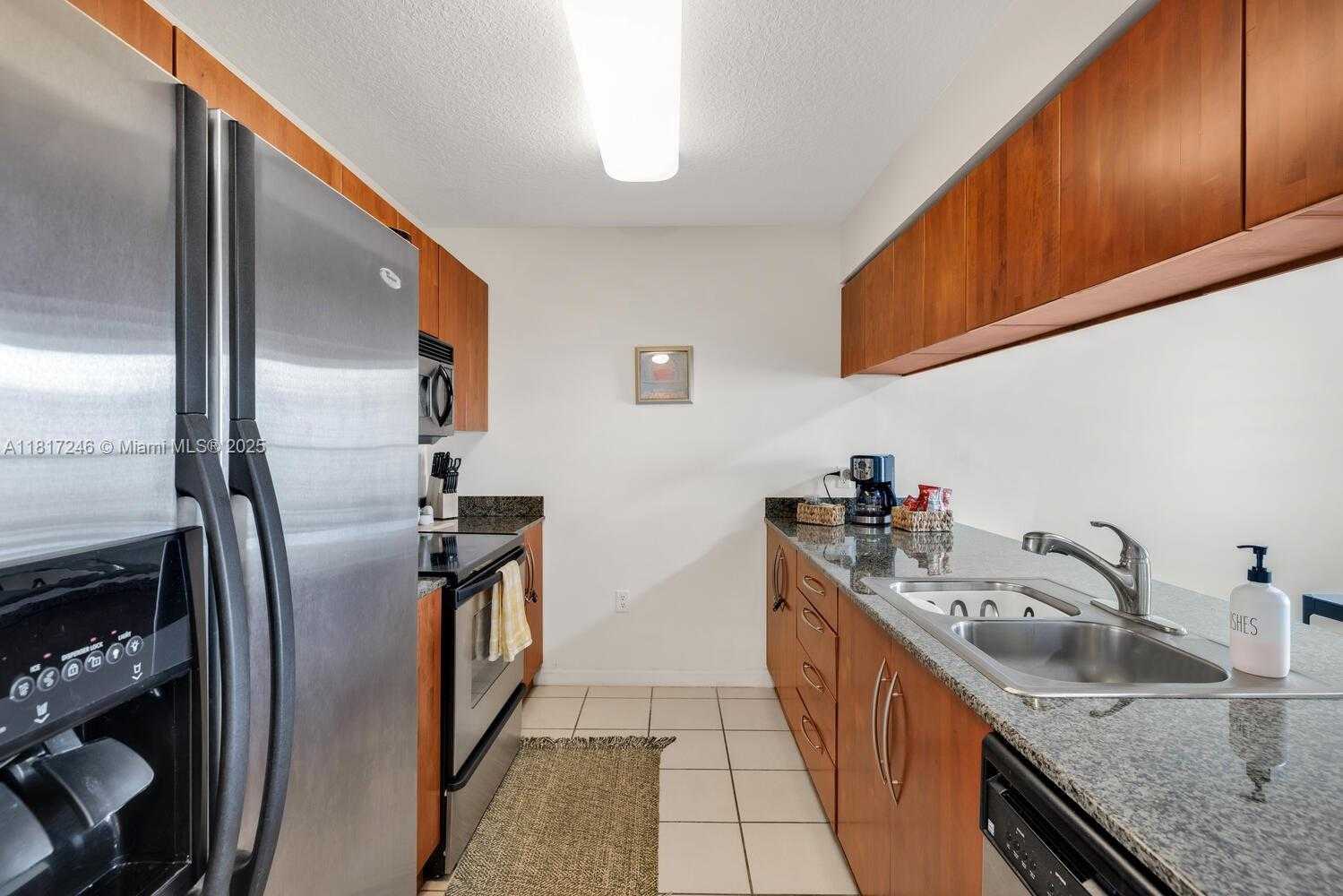 Small Image of 1200 BRICKELL BAY DR #2619, Miami Number 12