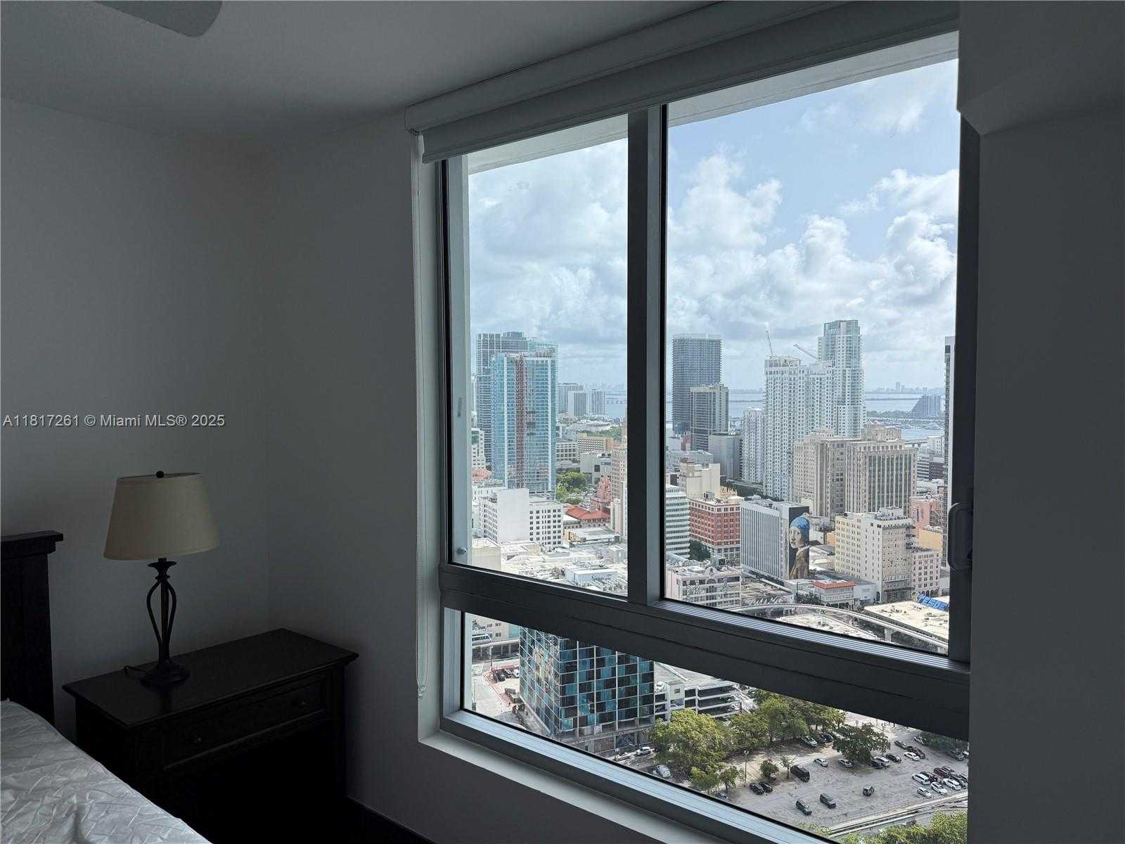 Small Image of 350 SOUTH MIAMI AVE #3707, Miami Number 12