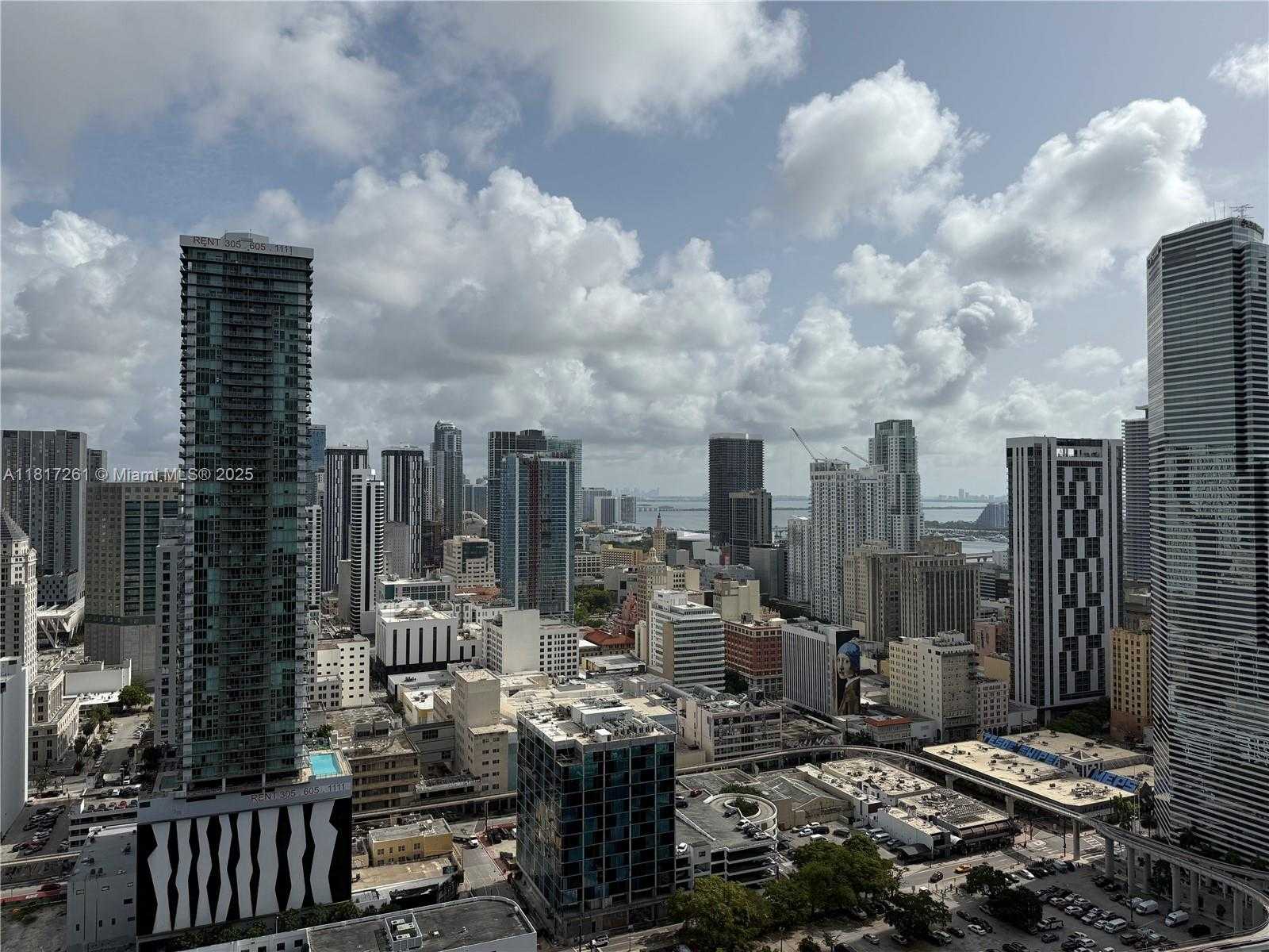 Small Image of 350 SOUTH MIAMI AVE #3707, Miami Number 18