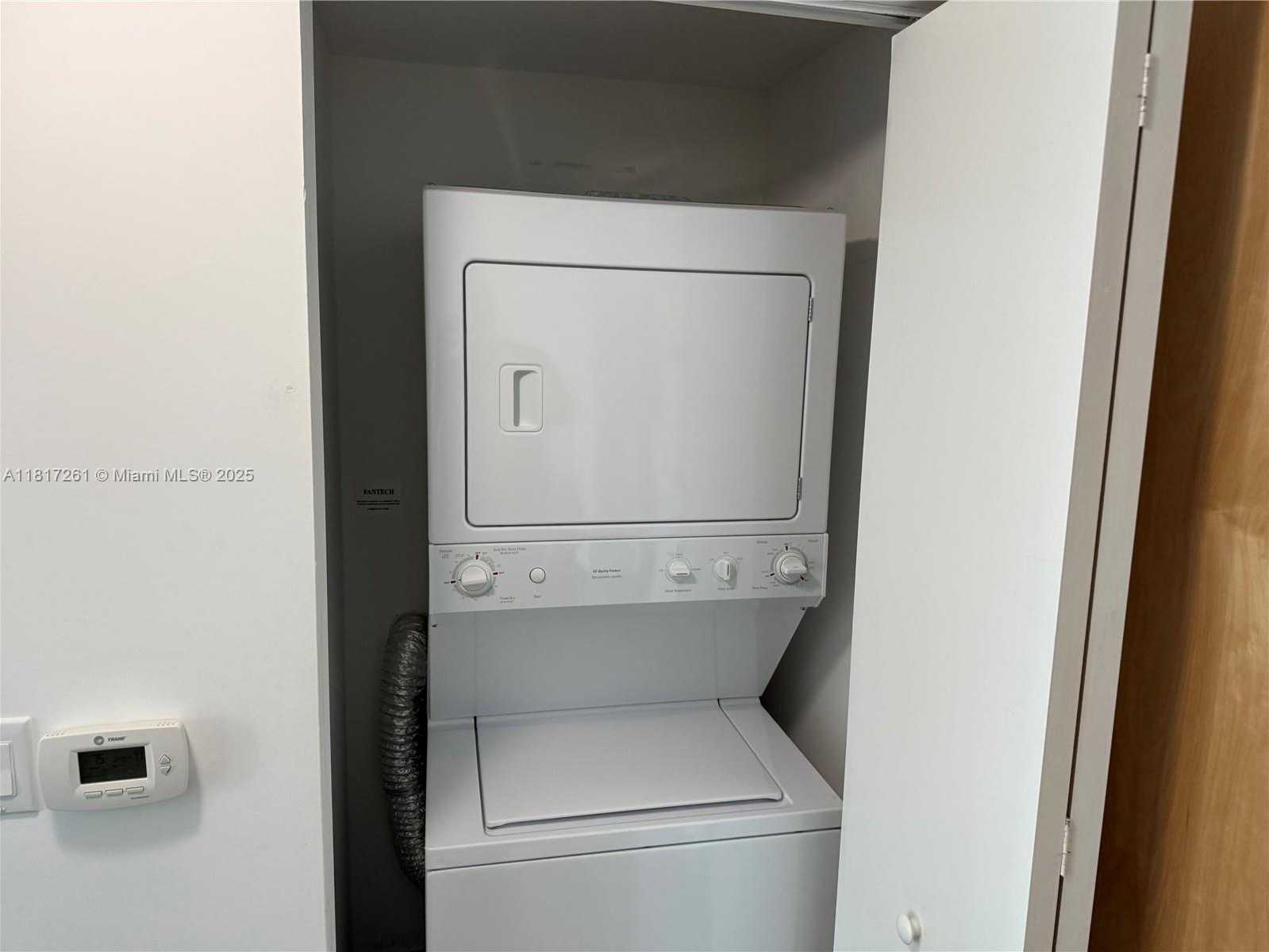 Small Image of 350 SOUTH MIAMI AVE #3707, Miami Number 19
