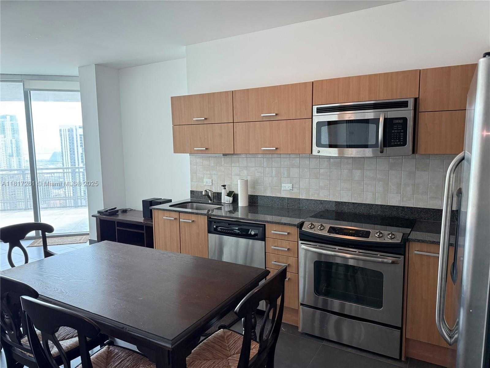 Small Image of 350 SOUTH MIAMI AVE #3707, Miami Number 5