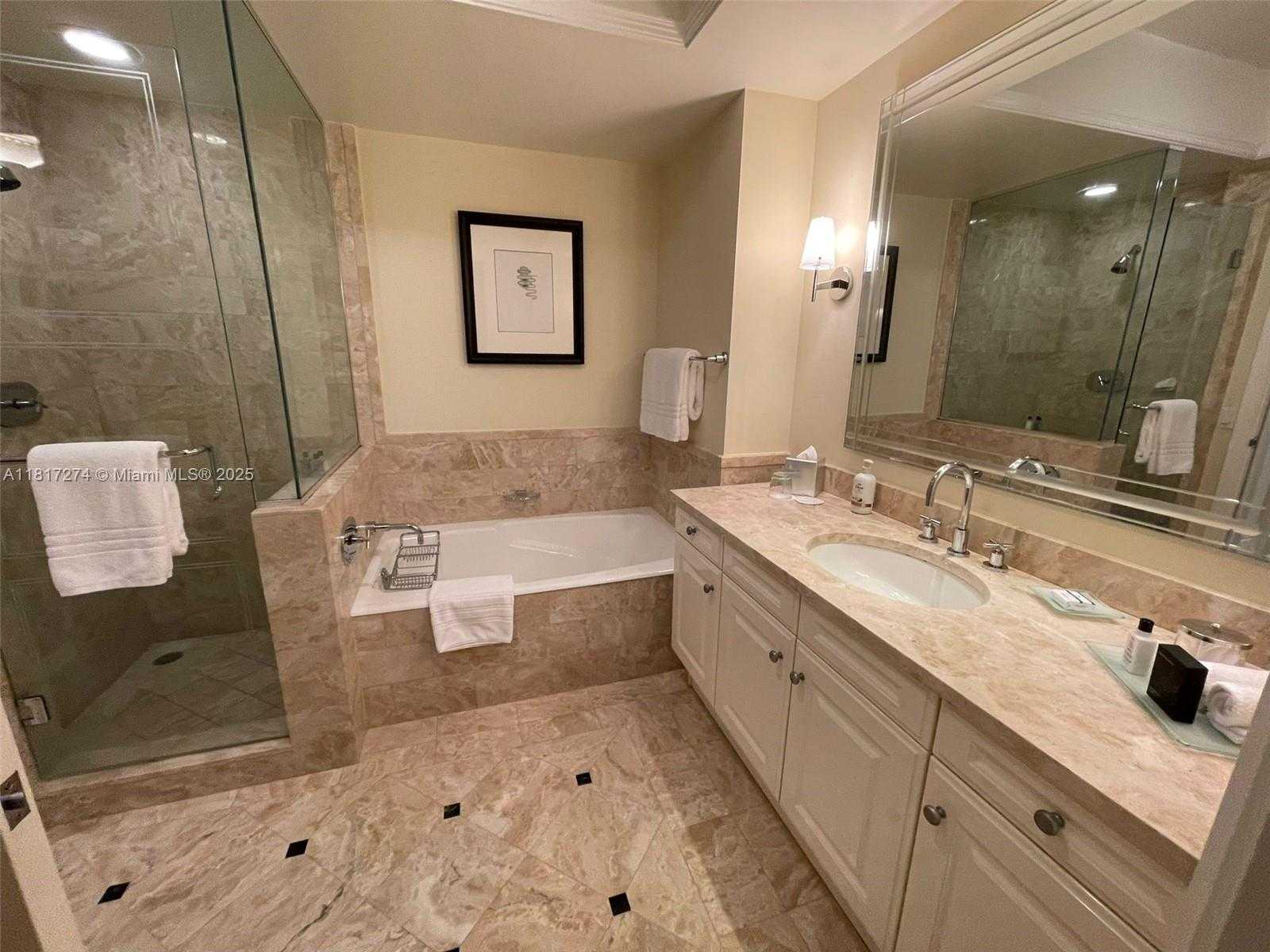 Small Image of 1435 BRICKELL AVE #3112, Miami Number 9