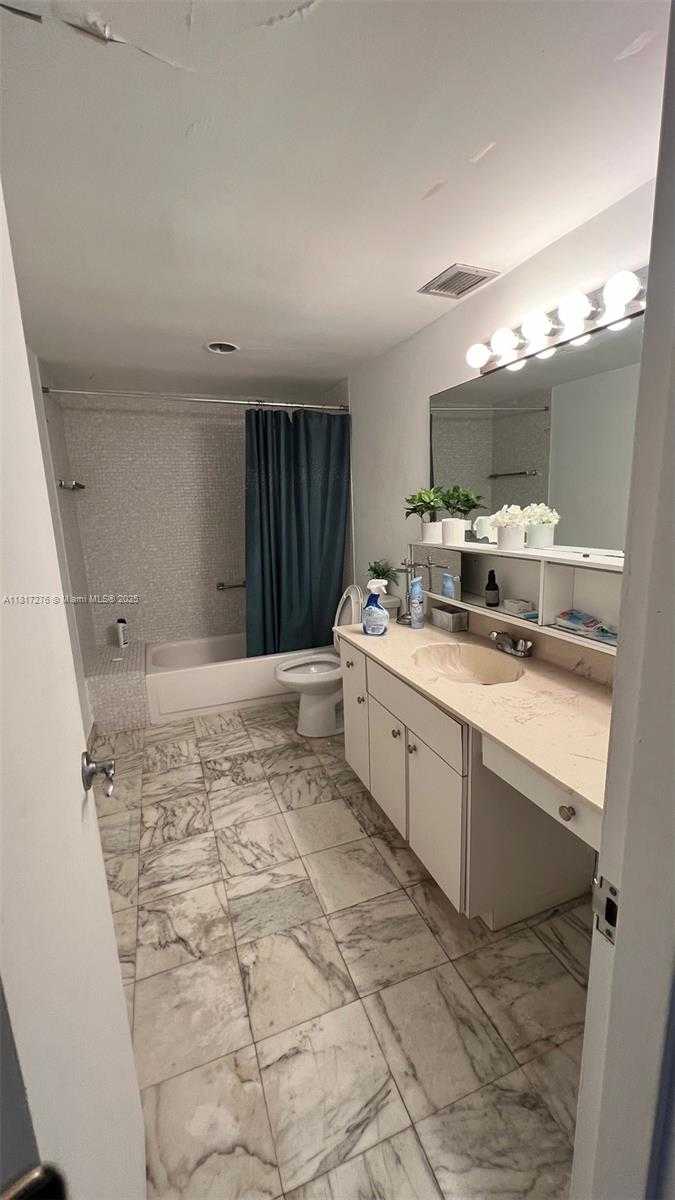 Small Image of 5825 COLLINS AVE #6A, Miami Beach Number 14