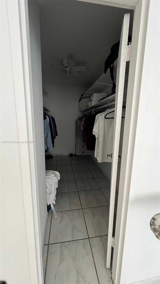 Small Image of 5825 COLLINS AVE #6A, Miami Beach Number 20