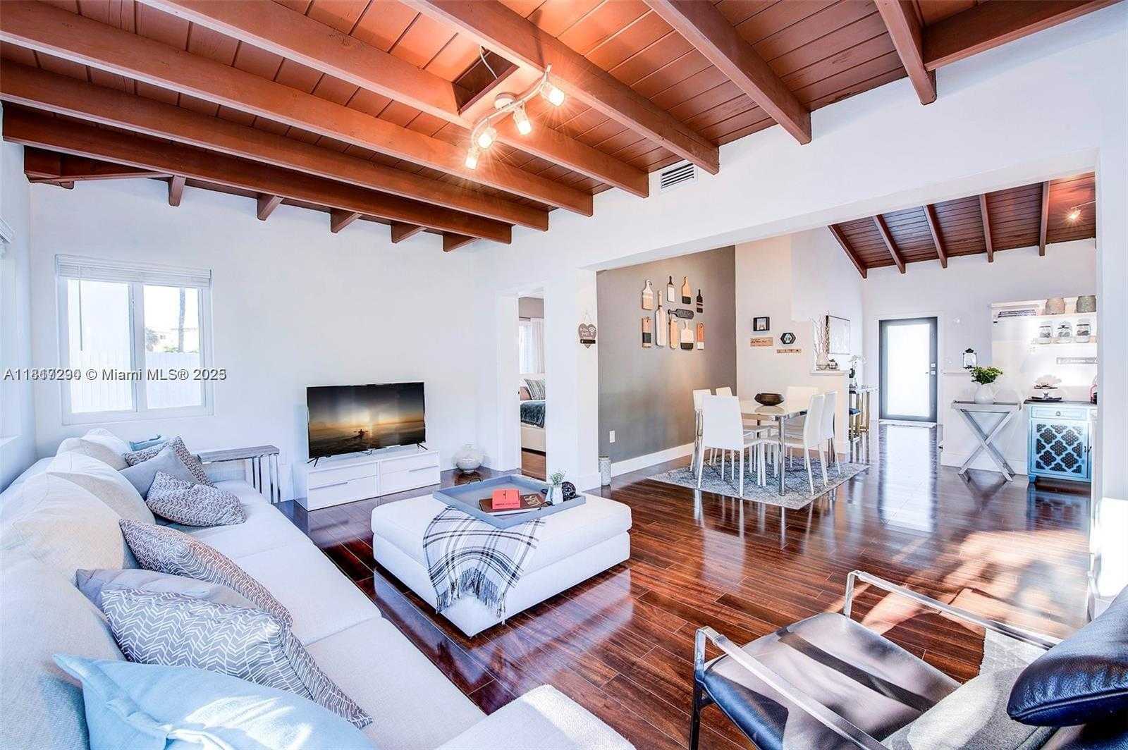 Small Image of 2190 NORTH EAST 169TH ST, North Miami Beach Number 17