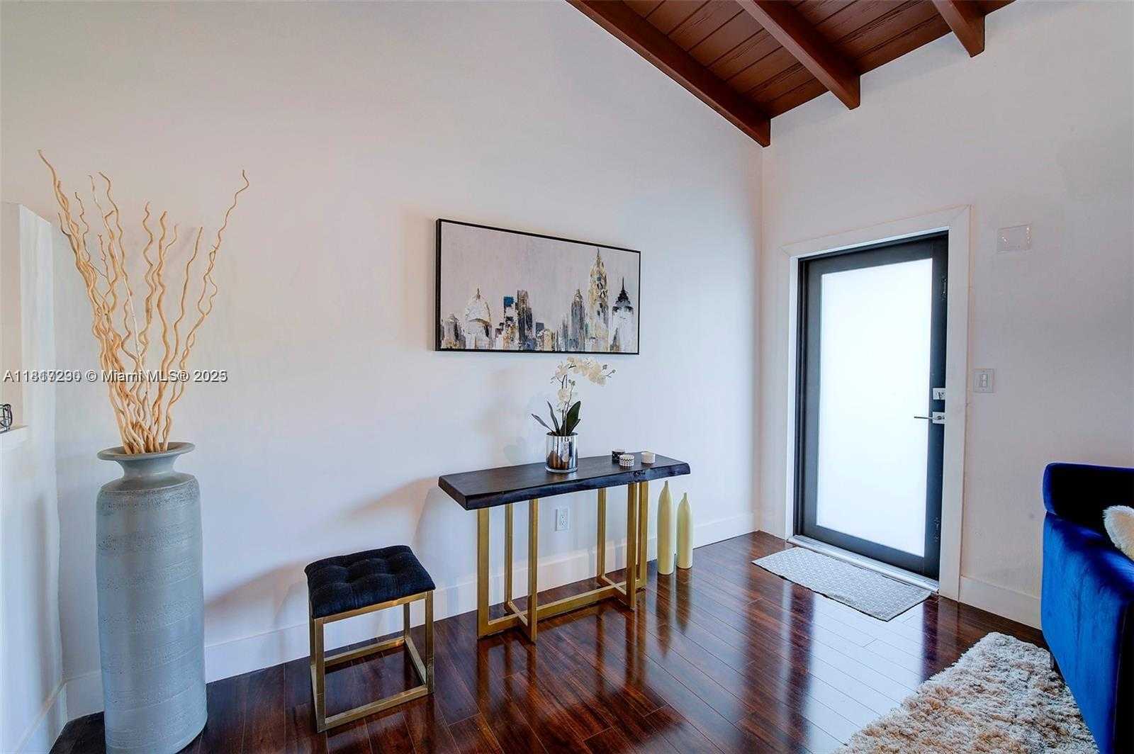 Small Image of 2190 NORTH EAST 169TH ST, North Miami Beach Number 5