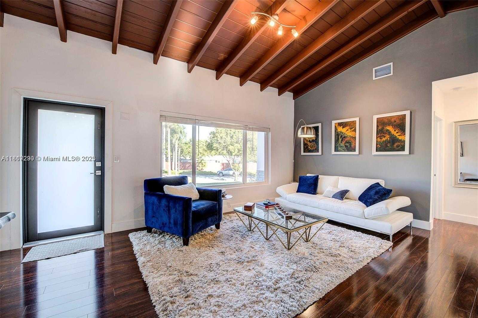 Small Image of 2190 NORTH EAST 169TH ST, North Miami Beach Number 7