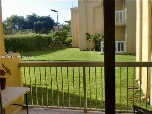 Small Image of Doral Number 1