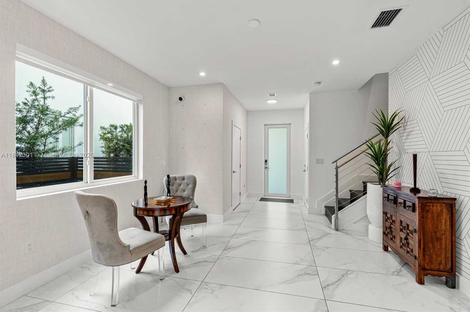 Small Image of 10373 NORTH WEST 68TH TER, Doral Number 11