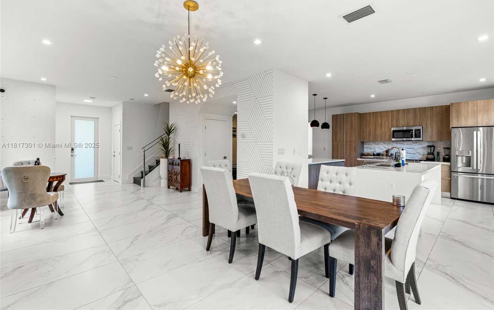 Small Image of 10373 NORTH WEST 68TH TER, Doral Number 13