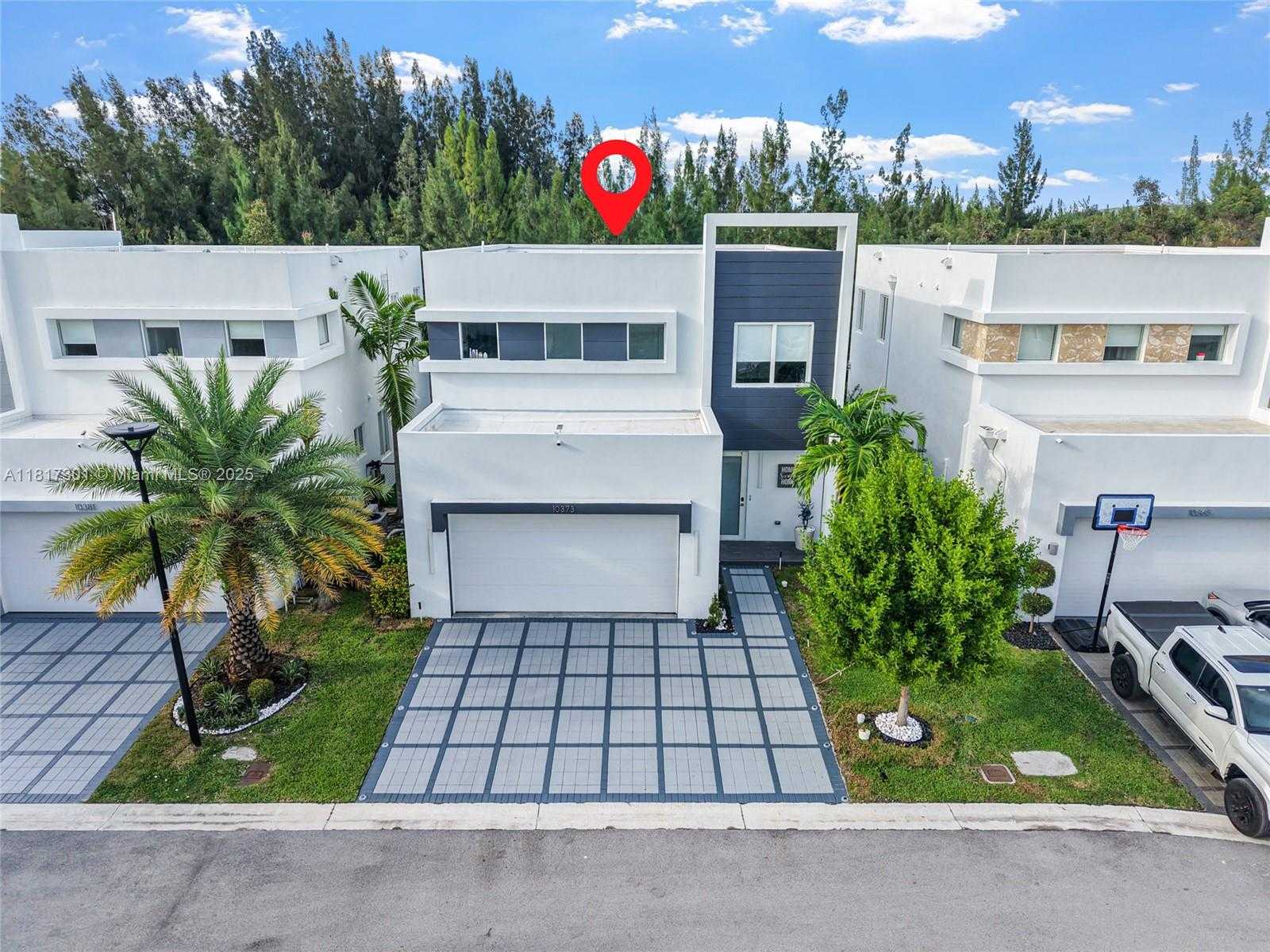 Small Image of 10373 NORTH WEST 68TH TER, Doral Number 42