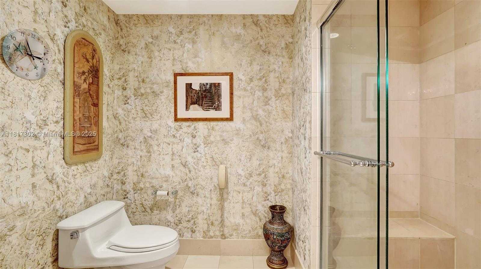 Small Image of 21150 POINT PL #1101, Aventura Number 38