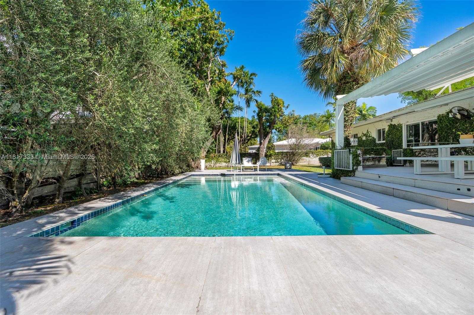 Small Image of 501 NORTH EAST 51ST ST, Miami Number 11
