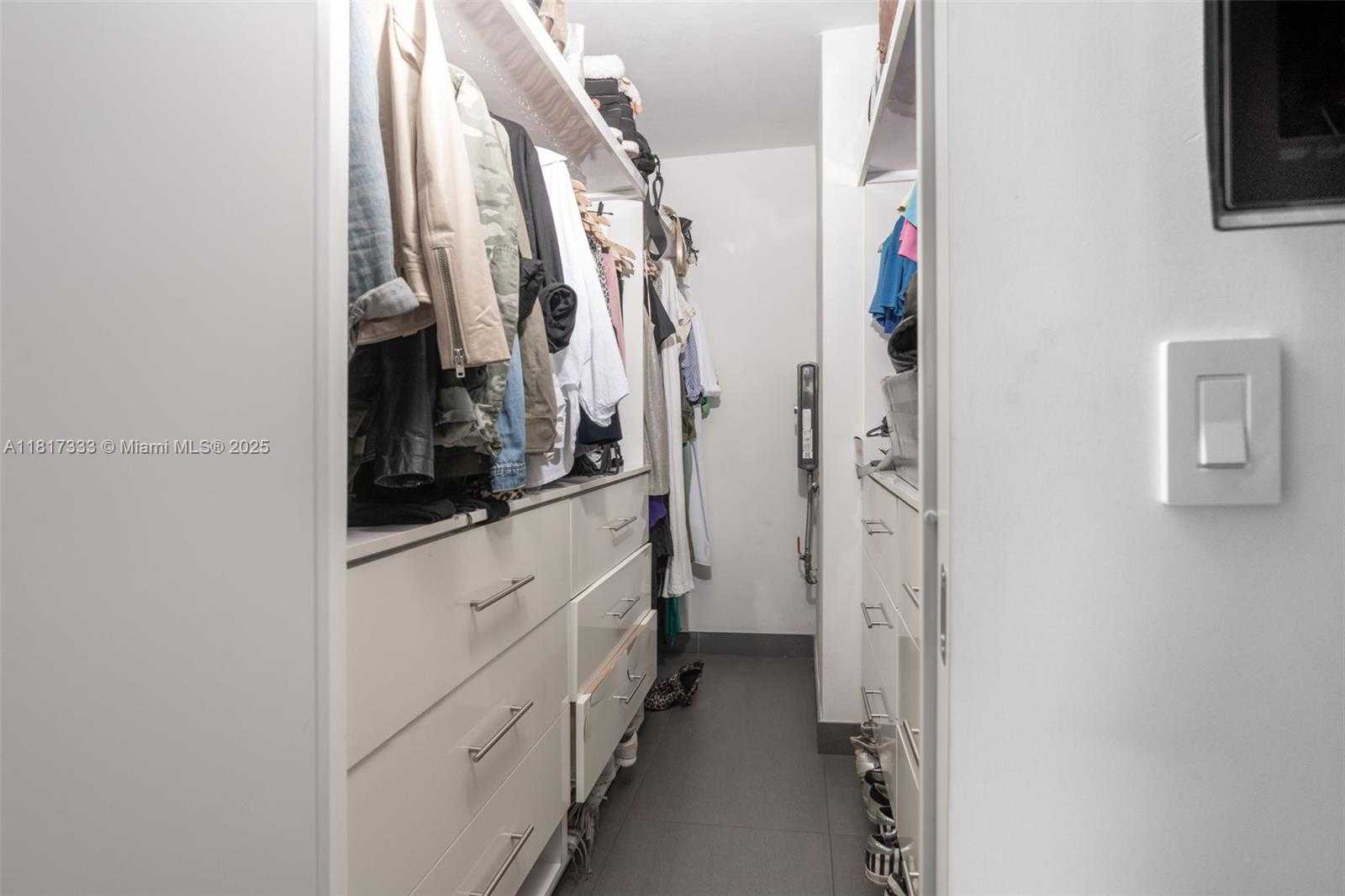 Small Image of 501 NORTH EAST 51ST ST, Miami Number 17