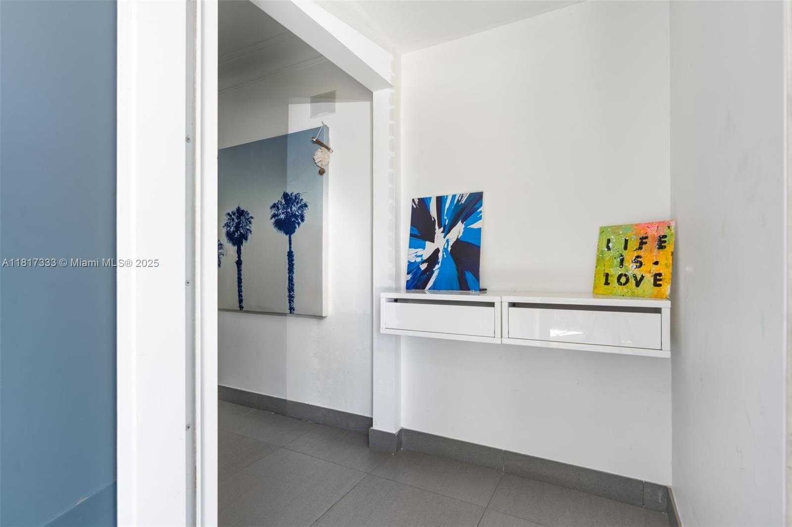 Small Image of 501 NORTH EAST 51ST ST, Miami Number 3
