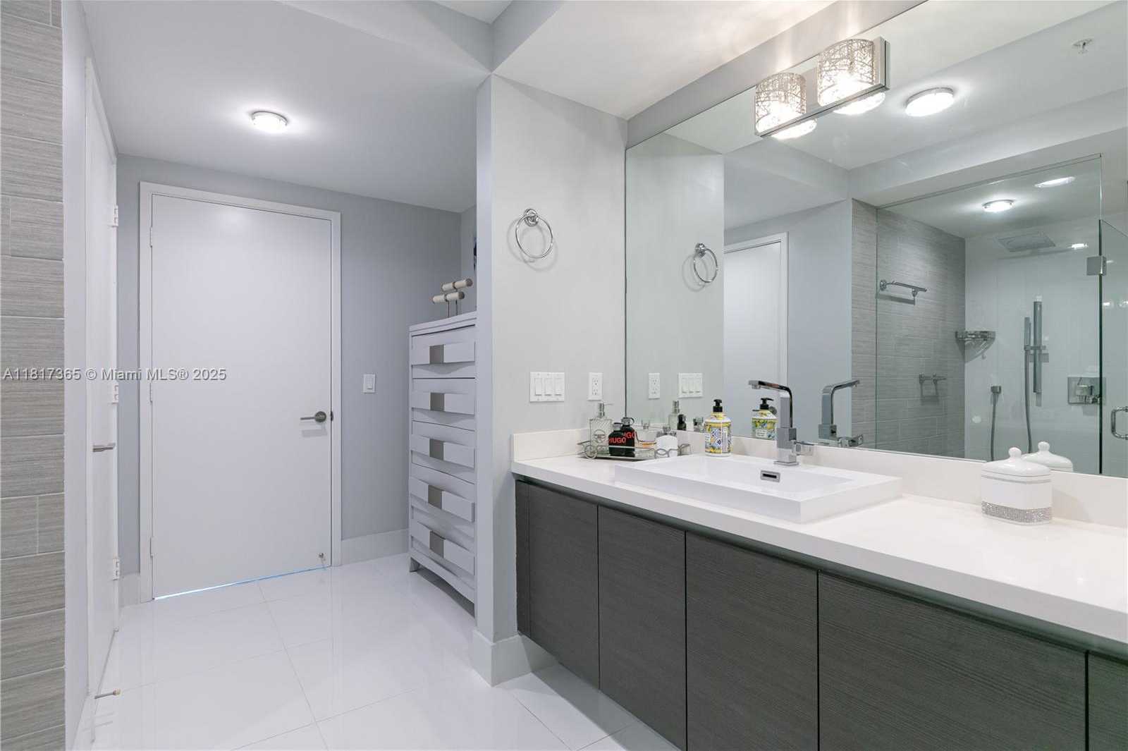 Small Image of 330 SUNNY ISLES BLVD #5-1103, Sunny Isles Beach Number 15