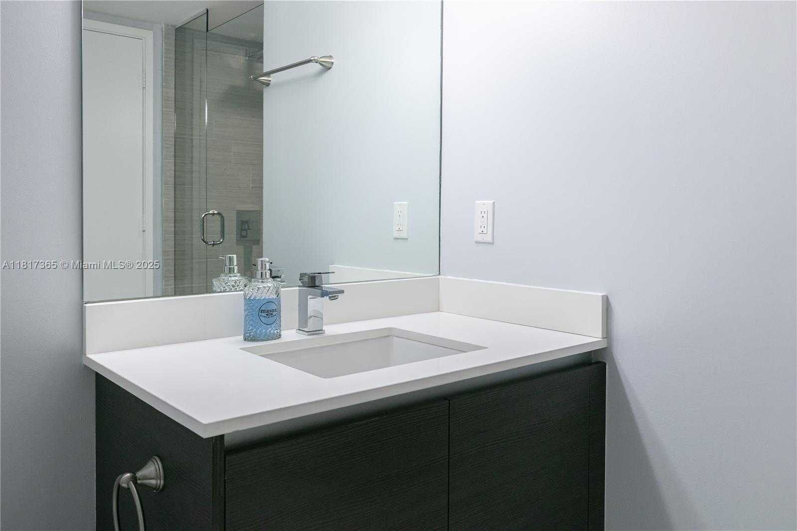 Small Image of 330 SUNNY ISLES BLVD #5-1103, Sunny Isles Beach Number 31