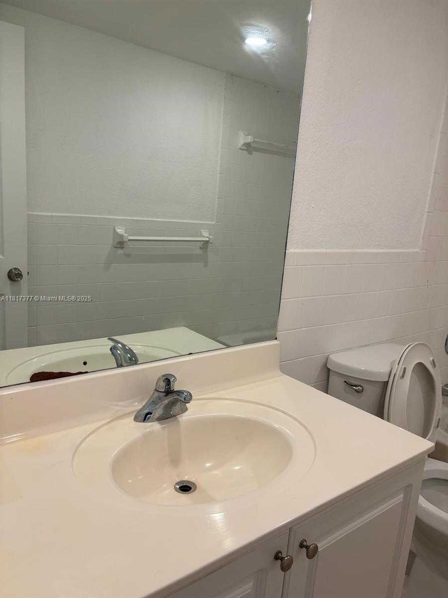 Small Image of 7010 NORTH WEST 186TH ST #5-416, Hialeah Number 5