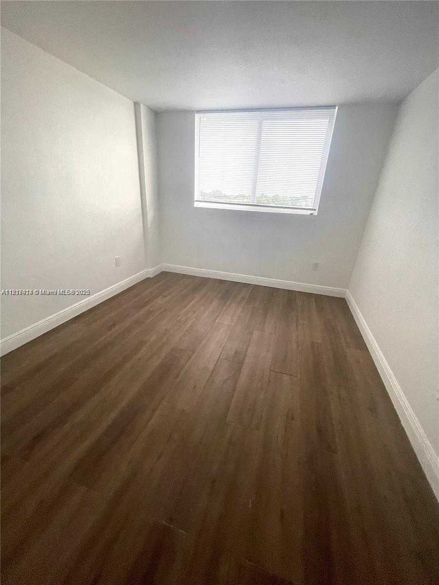 Small Image of 1251 NORTH EAST 108TH ST #603, Miami Number 7