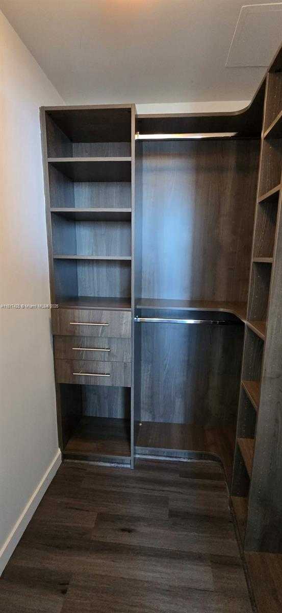 Small Image of 1100 SOUTH MIAMI AVE #3808, Miami Number 11