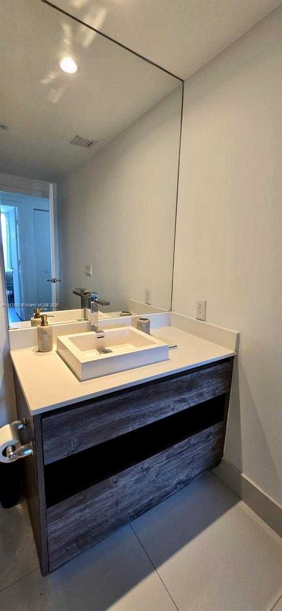 Small Image of 1100 SOUTH MIAMI AVE #3808, Miami Number 12