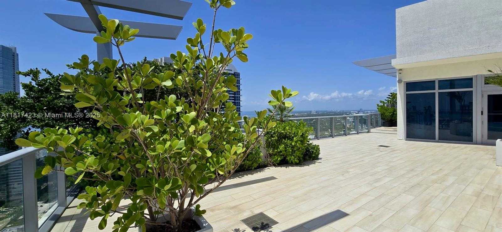 Small Image of 1100 SOUTH MIAMI AVE #3808, Miami Number 23